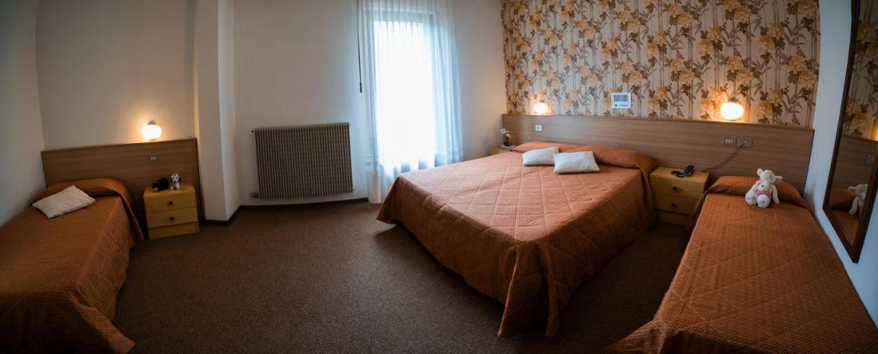 Hotel Rio Кадерцоне Экстерьер фото
