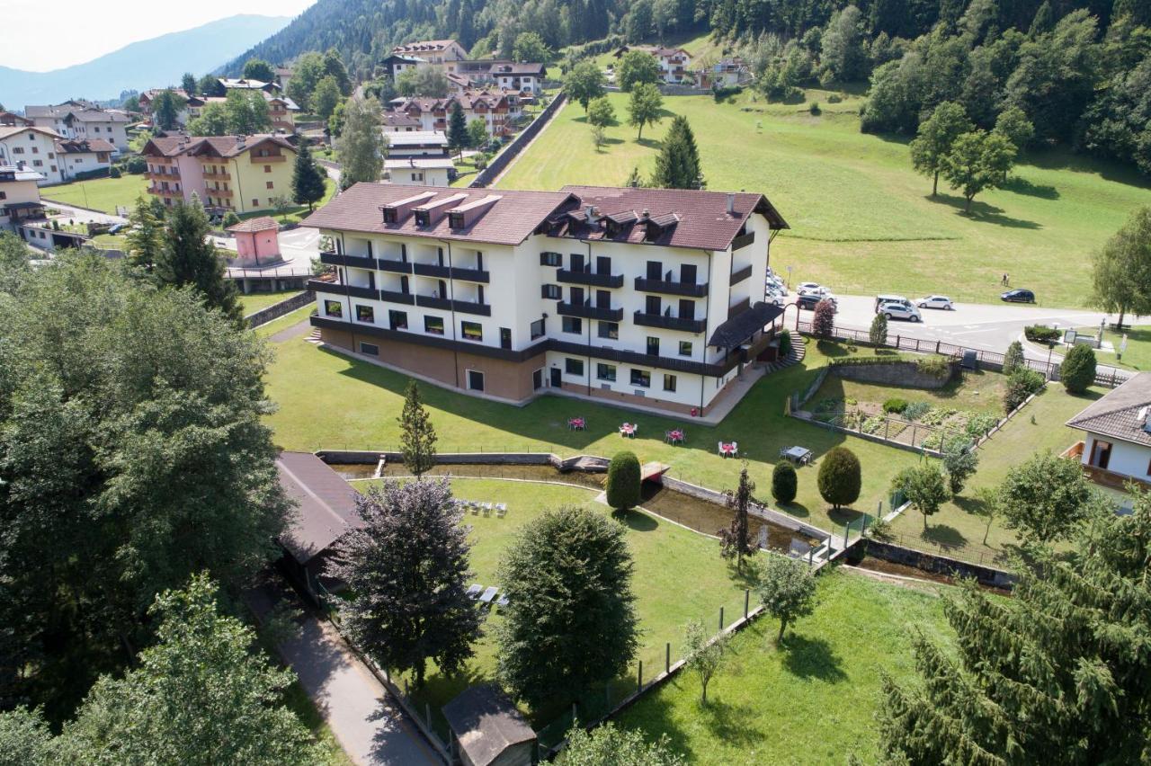 Hotel Rio Кадерцоне Экстерьер фото